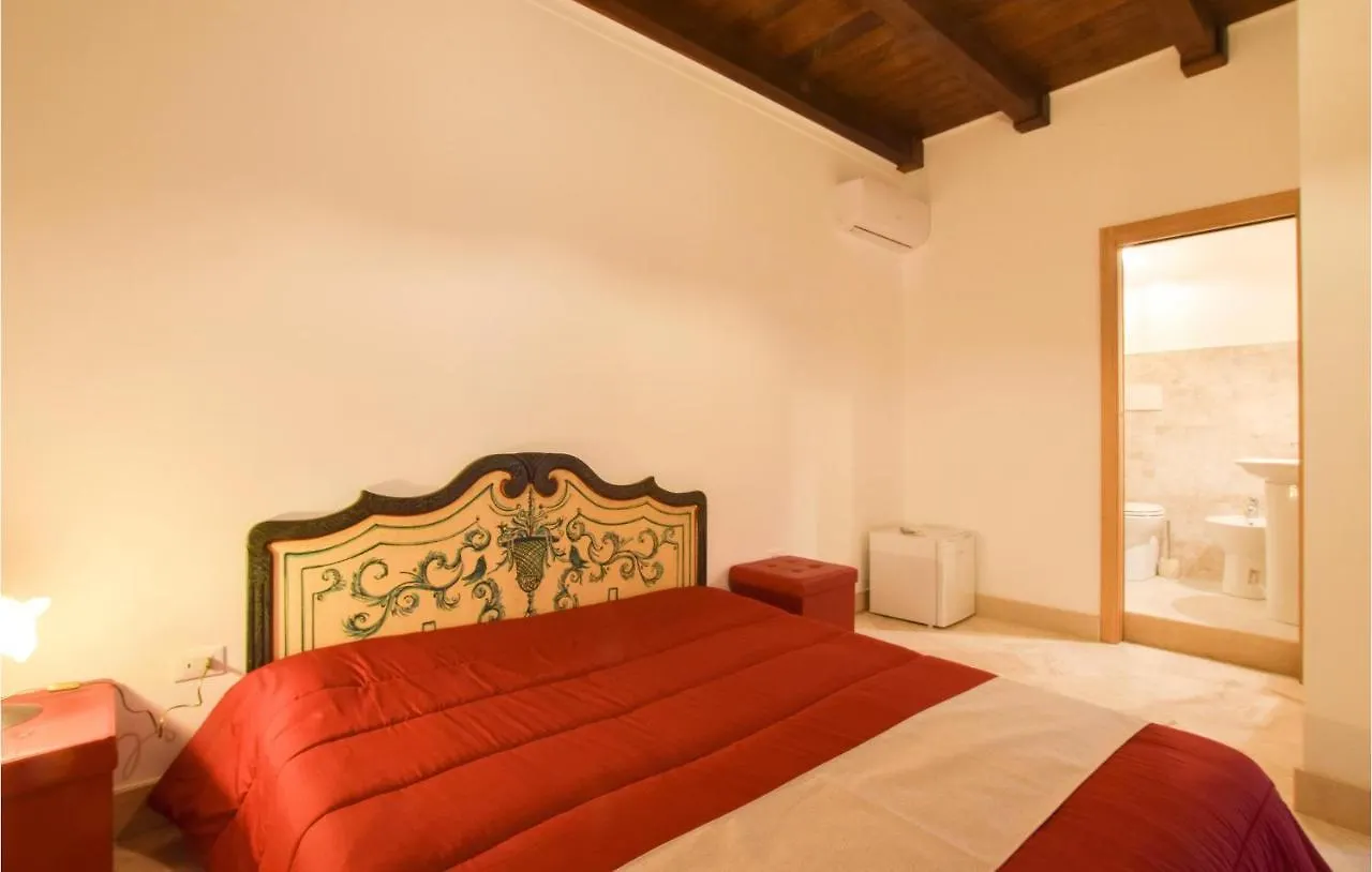 Awesome Apartment In Gaggi With Kitchen 0*,  Italia